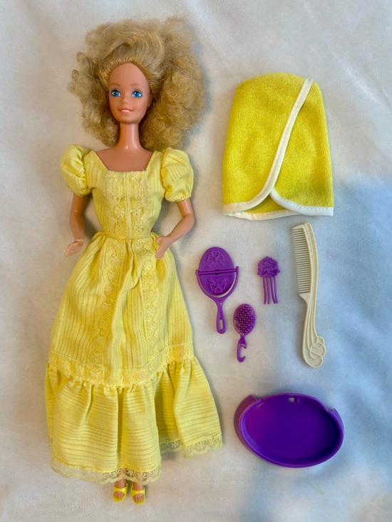 Barbie Other - Barbie Magic Curl Vintage 1981